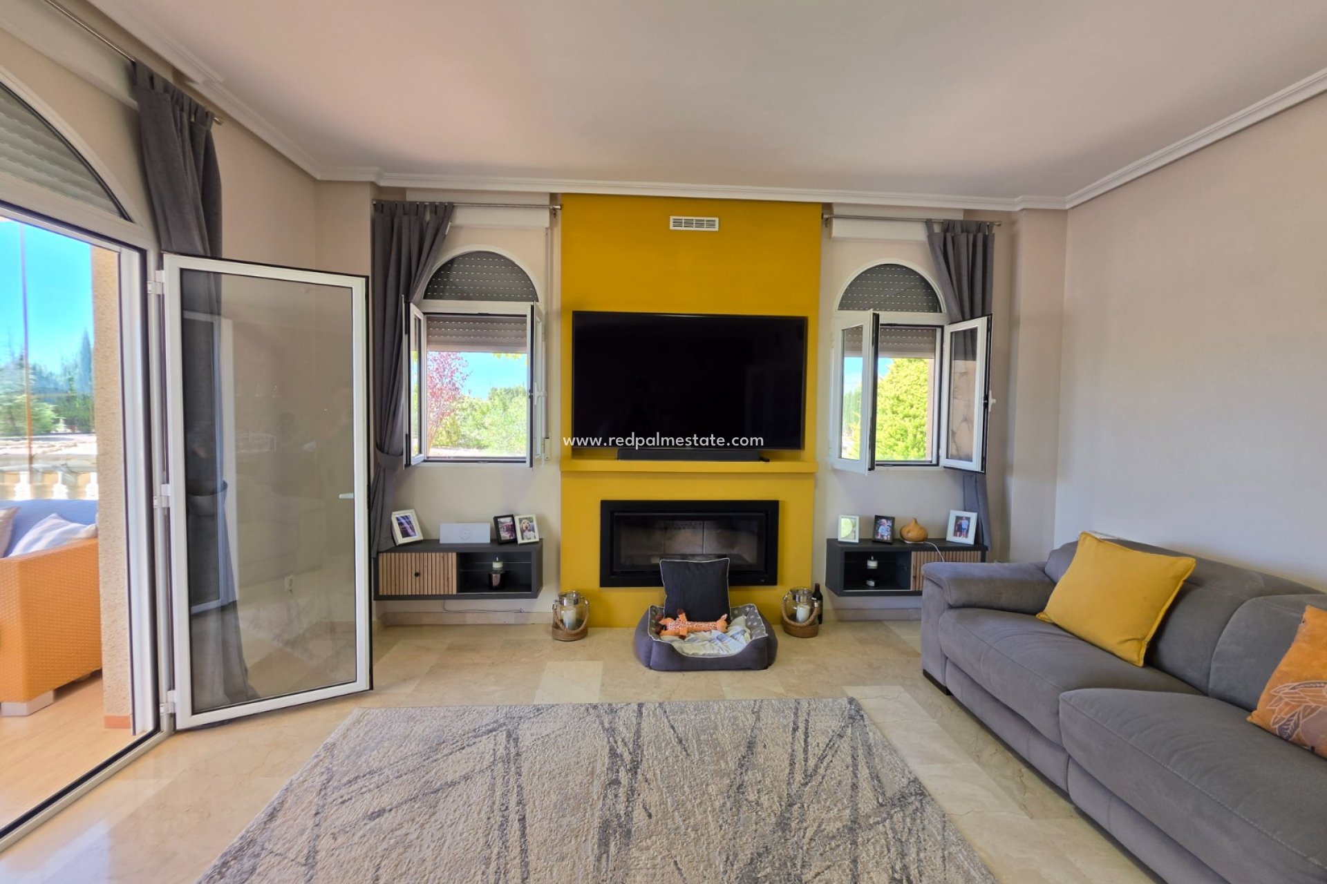 Resale - Villa -
Pinoso - Inland