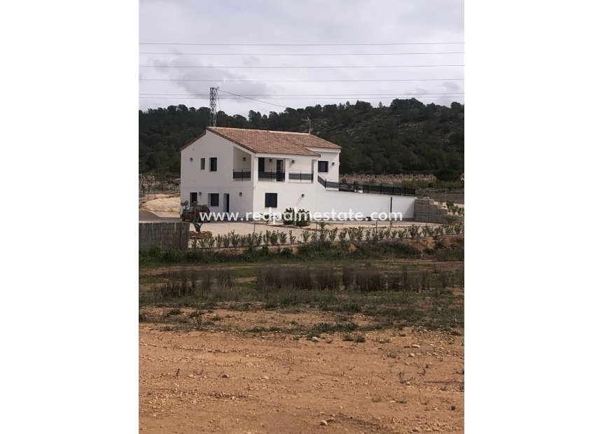 Resale - Villa -
Pinoso - Inland