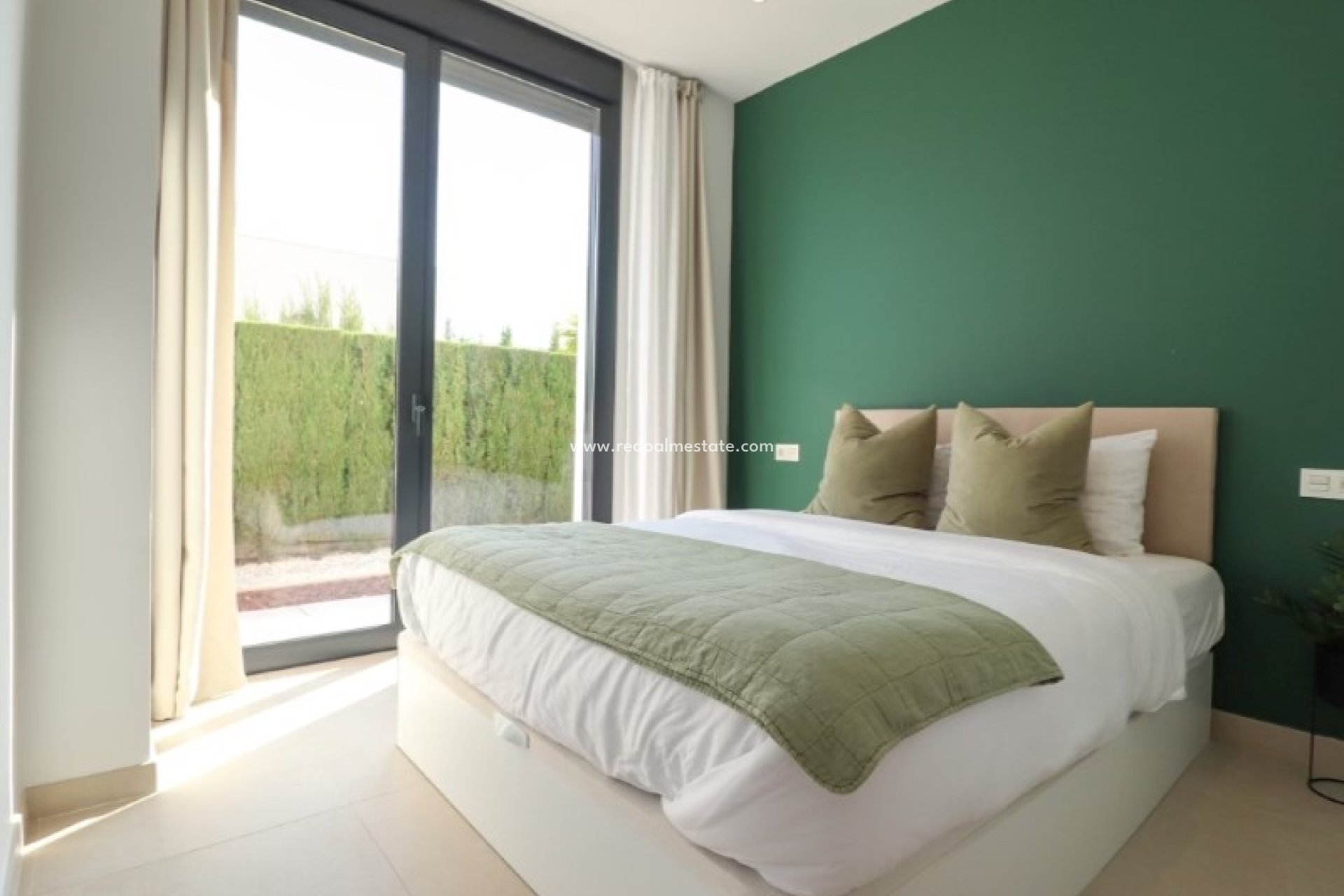 Resale - Villa -
Polop - Costa Blanca