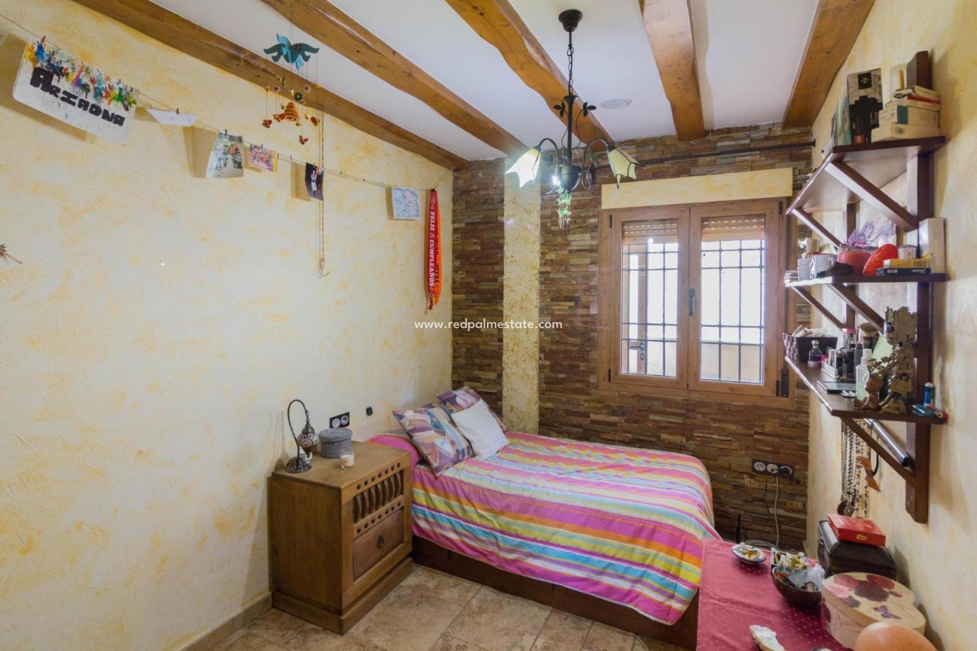 Resale - Villa -
Redován - Comunidad Valenciana