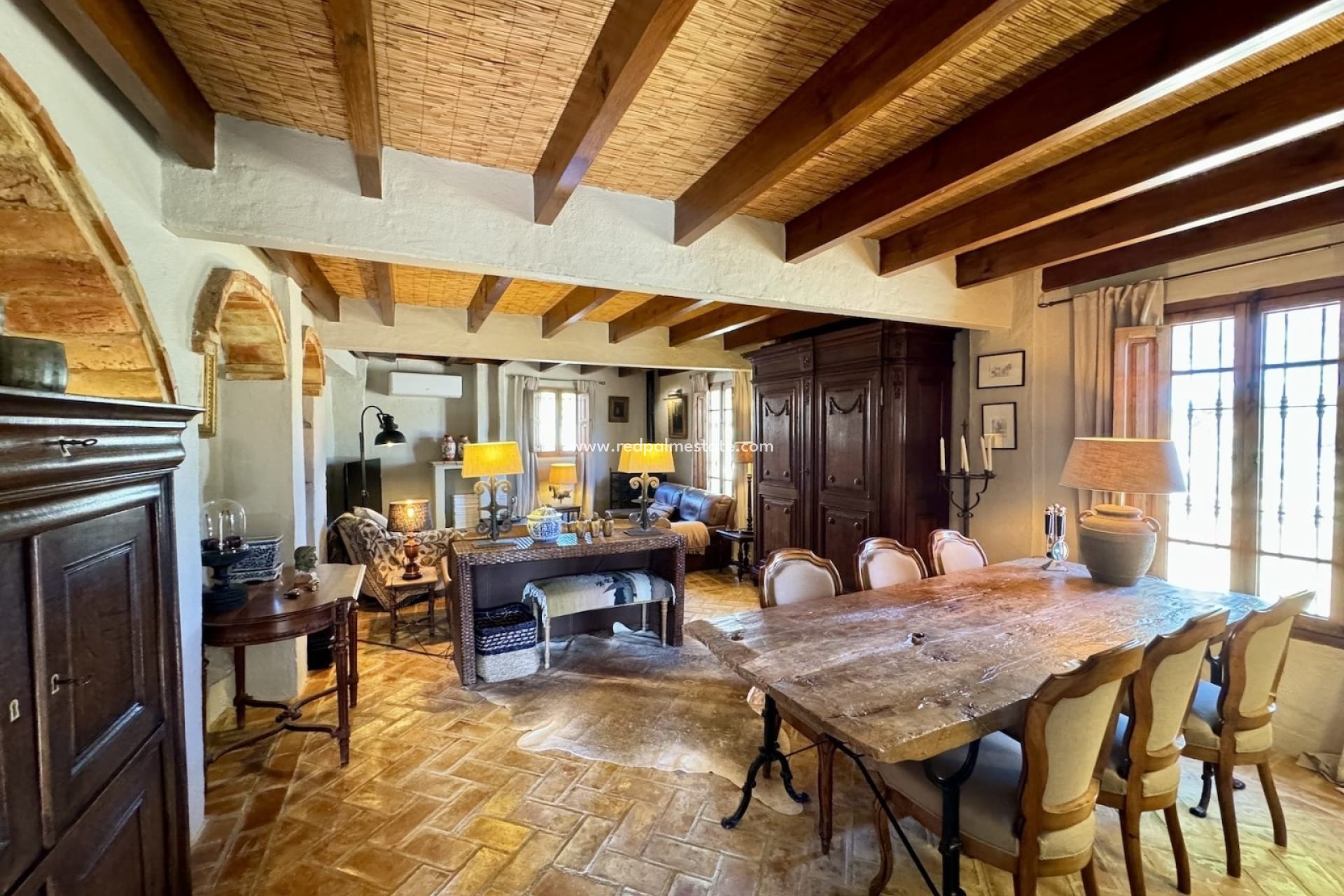 Resale - Villa -
Relleu - Inland