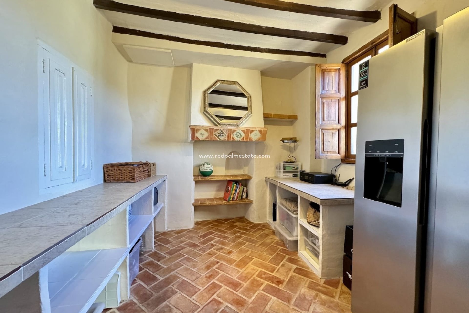Resale - Villa -
Relleu - Inland