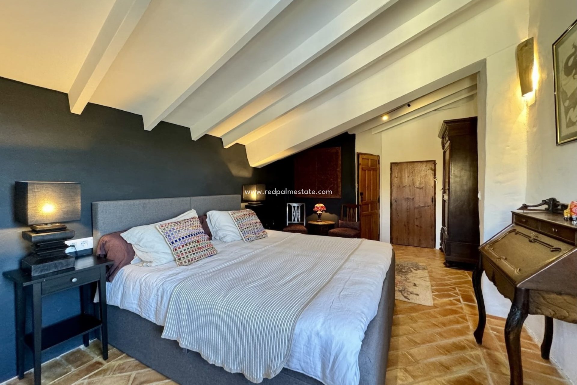 Resale - Villa -
Relleu - Inland