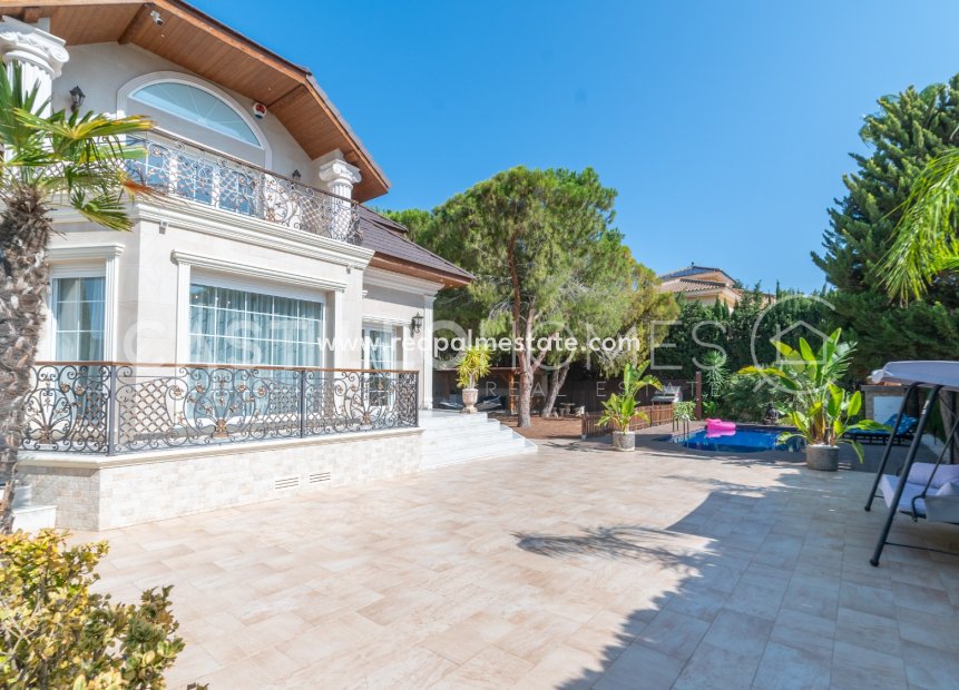 Resale - Villa -
Rojales - Ciudad quesada