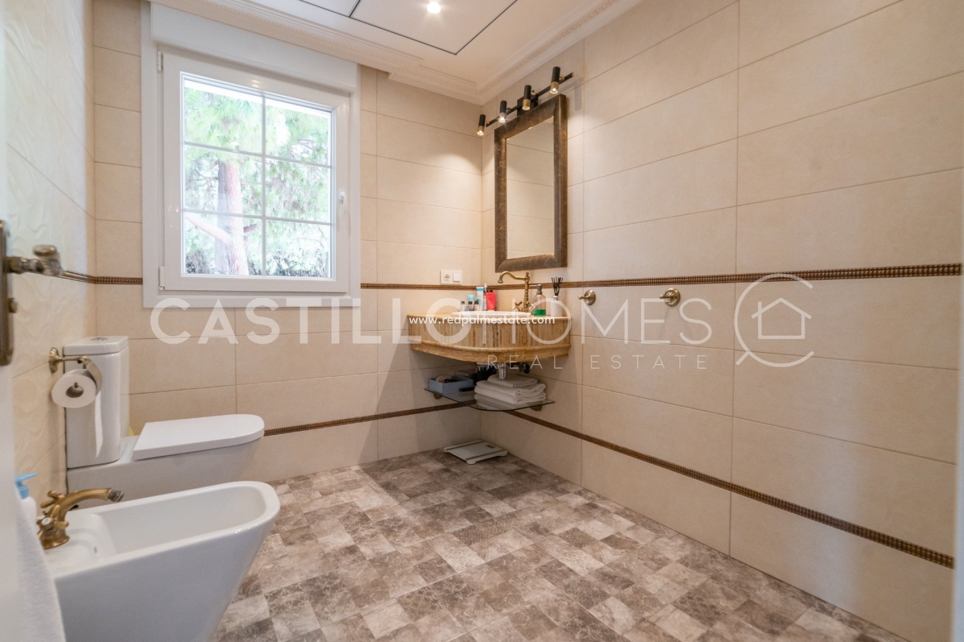 Resale - Villa -
Rojales - Ciudad quesada