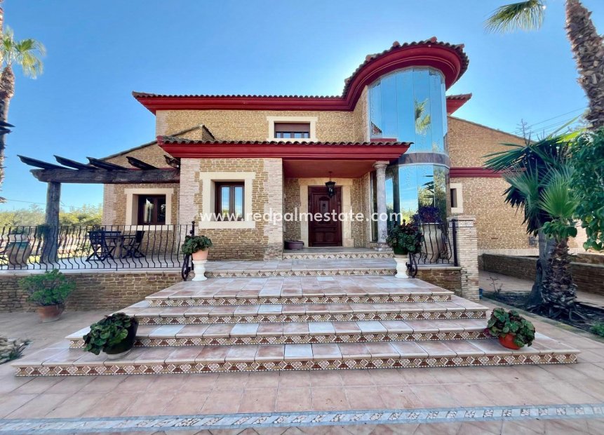 Resale - Villa -
Rojales - La Vega Baja