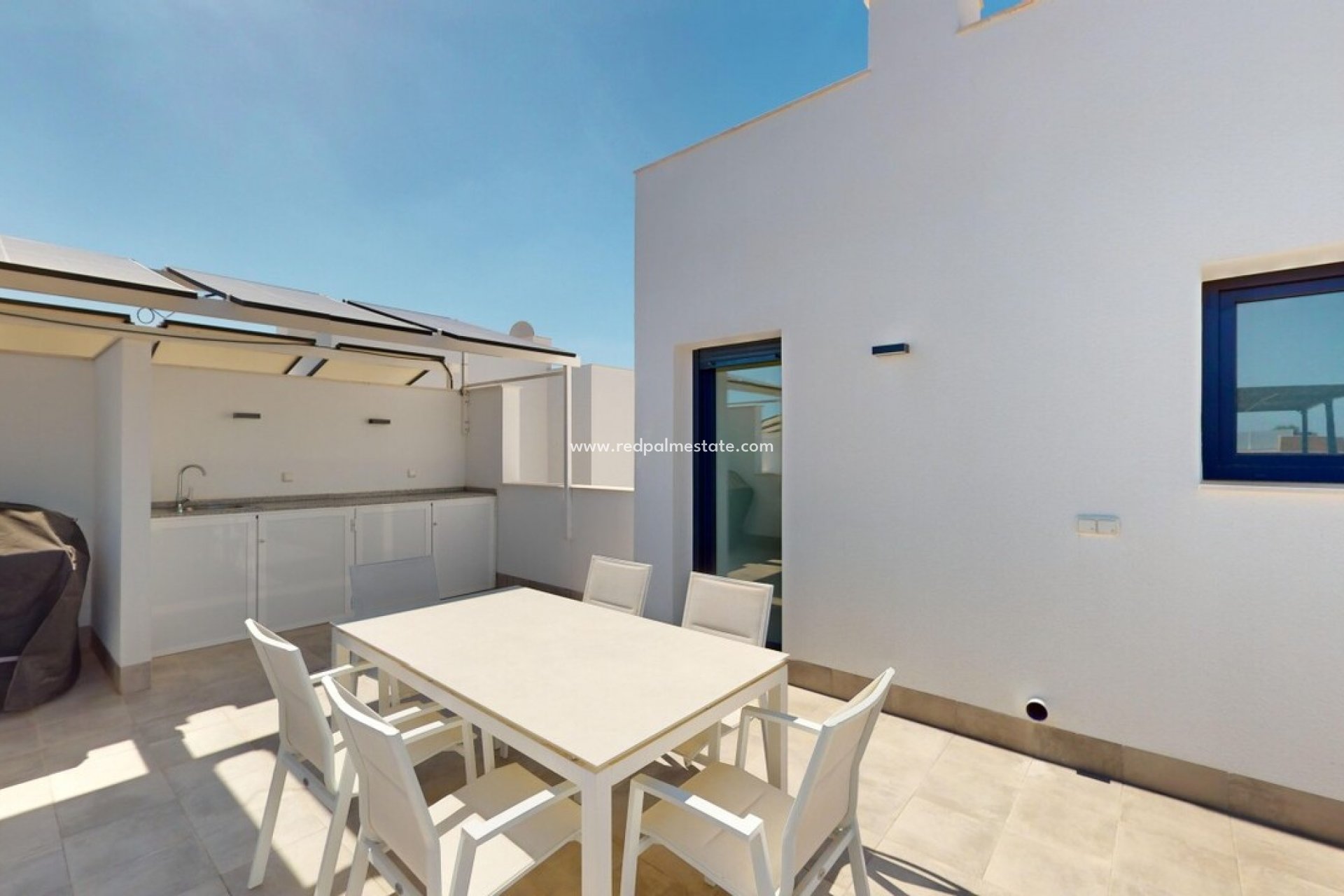 Resale - Villa -
ROLDAN - Inland