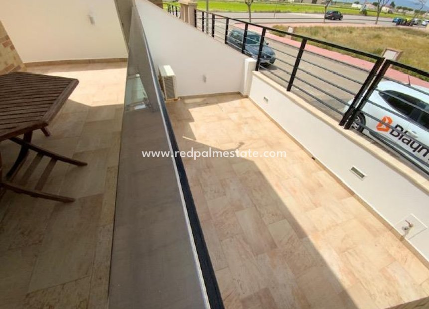 Resale - Villa -
ROLDAN - Inland