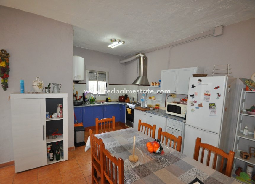 Resale - Villa -
Salinas - Inland