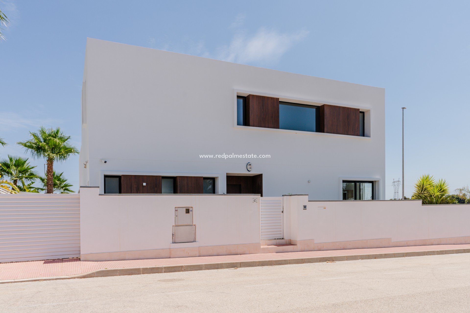 Resale - Villa -
San Fulgencio - La Marina