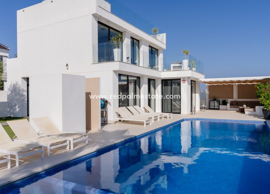 Resale - Villa -
San Fulgencio - La Marina