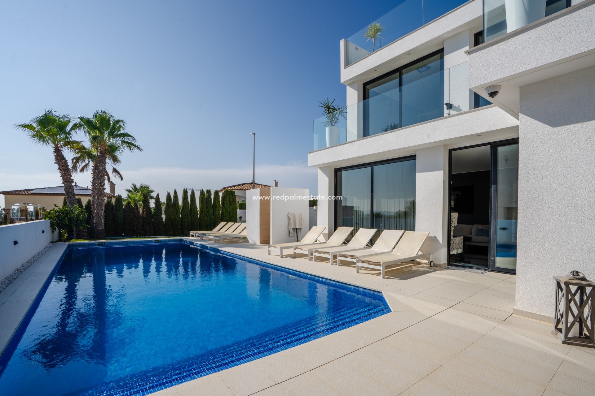 Resale - Villa -
San Fulgencio - La Marina