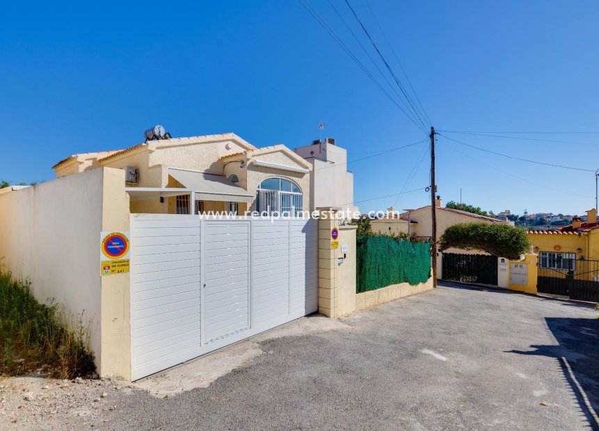 Resale - Villa -
San Fulgencio - La Marina