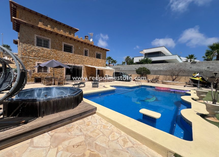 Resale - Villa -
San Fulgencio