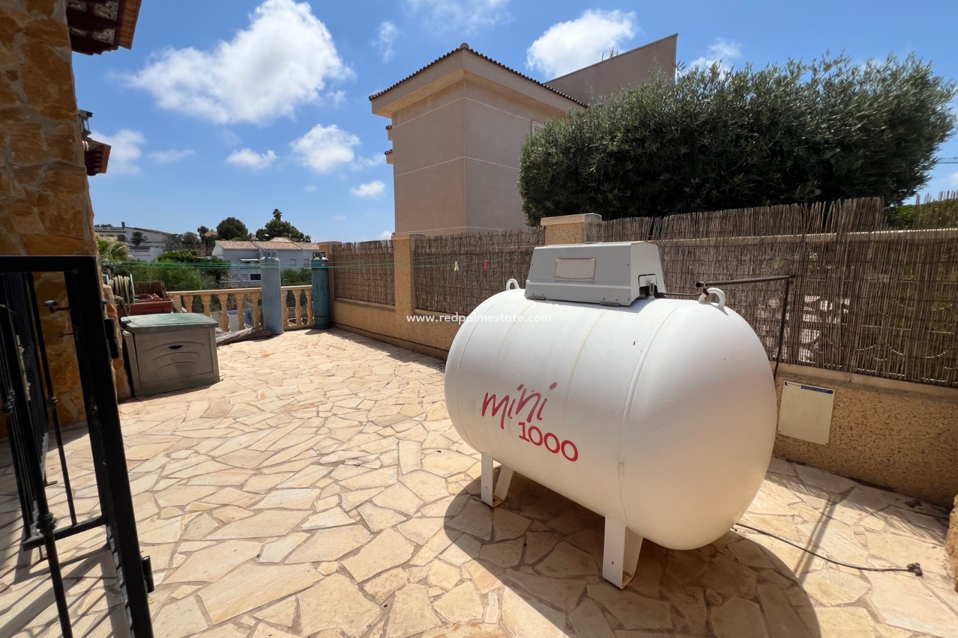 Resale - Villa -
San Fulgencio