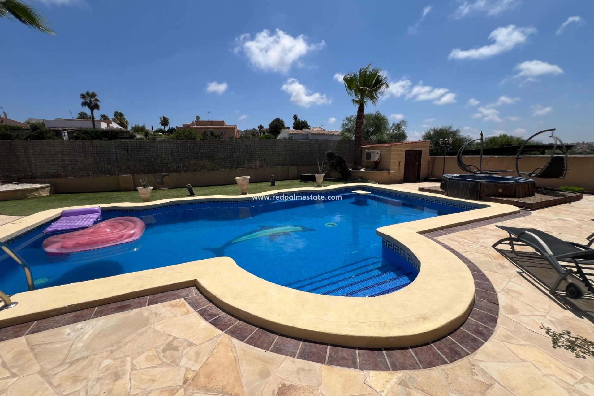 Resale - Villa -
San Fulgencio