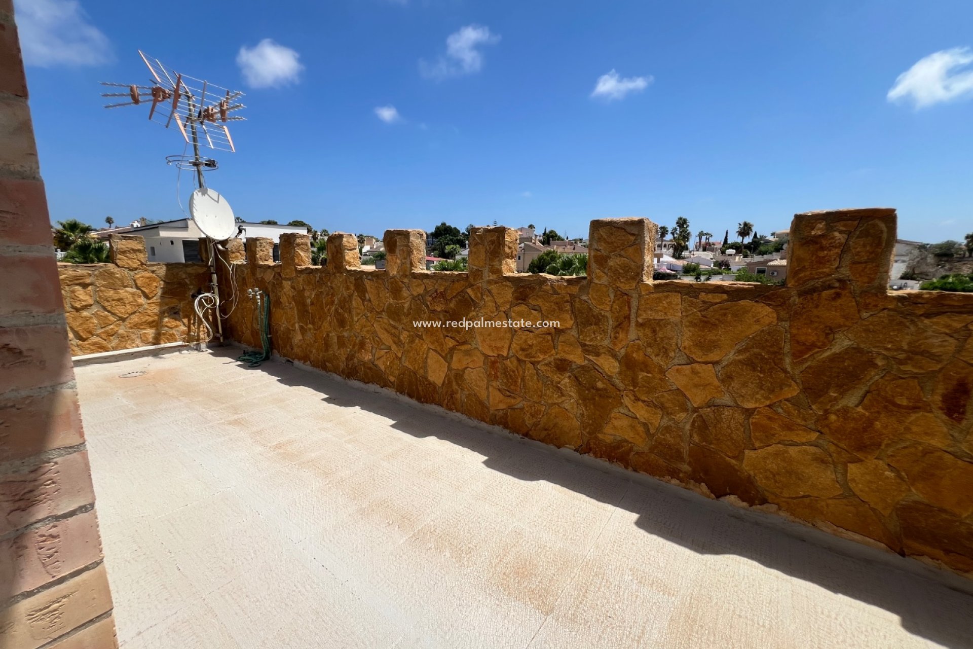 Resale - Villa -
San Fulgencio