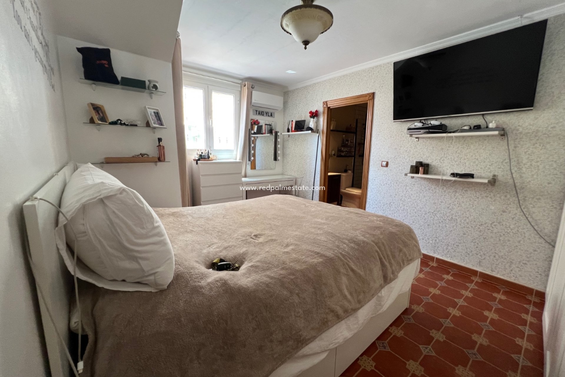 Resale - Villa -
San Fulgencio