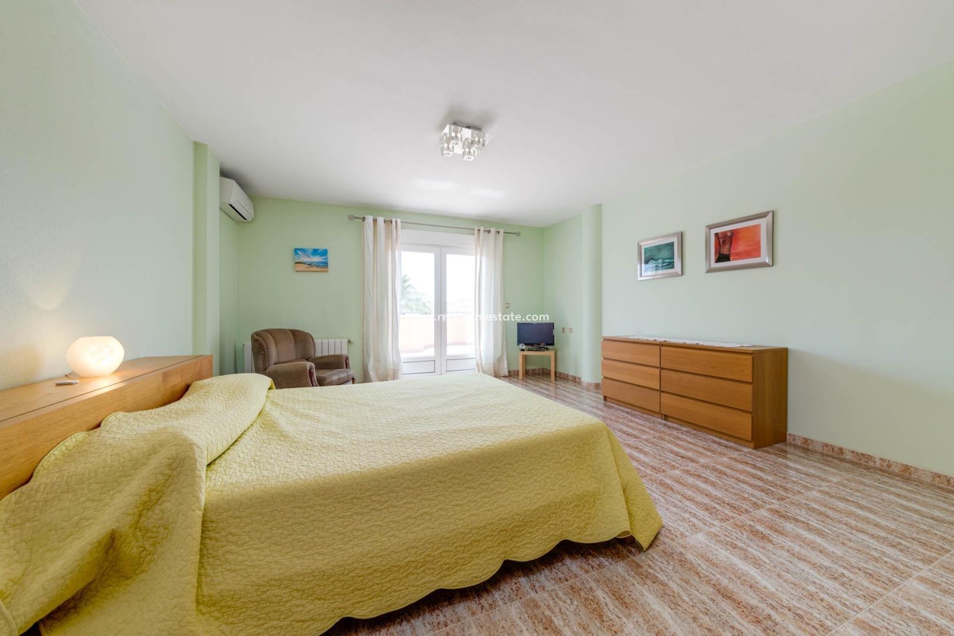 Resale - Villa -
San Javier