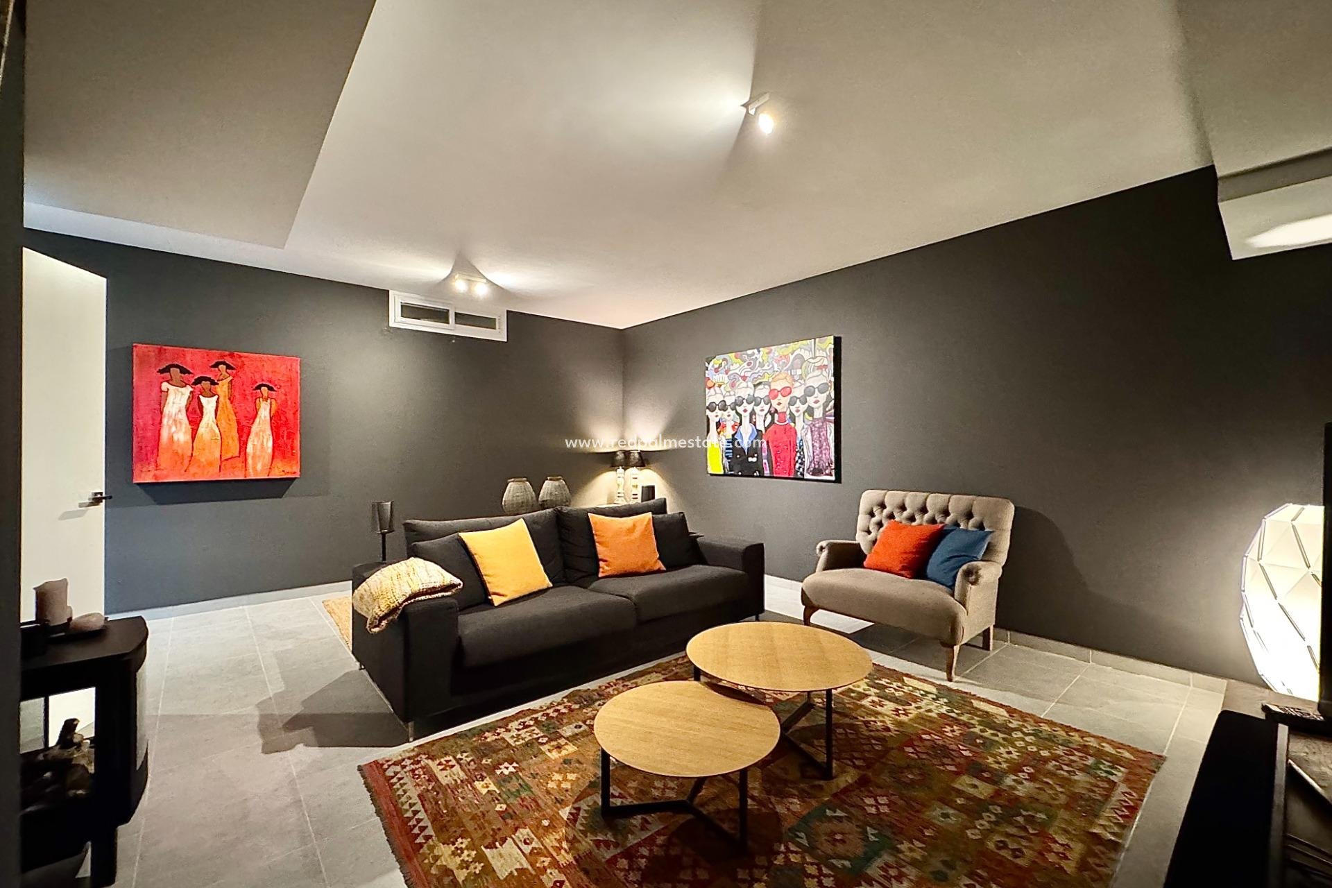 Resale - Villa -
San Miguel de Salinas - Bellavista