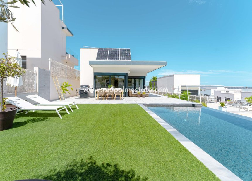 Resale - Villa -
San Miguel de Salinas - Bellavista