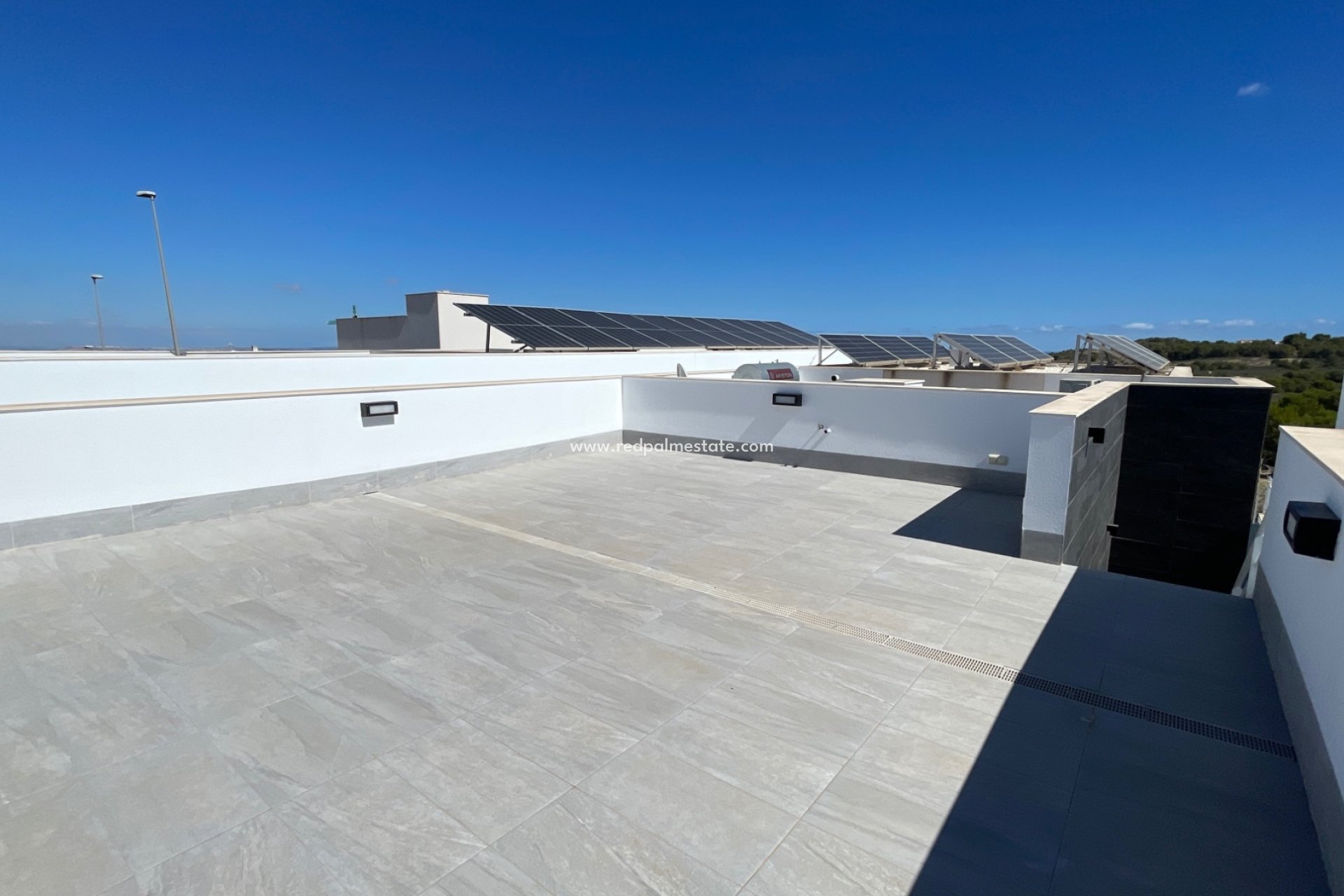 Resale - Villa -
San Miguel de Salinas - Inland