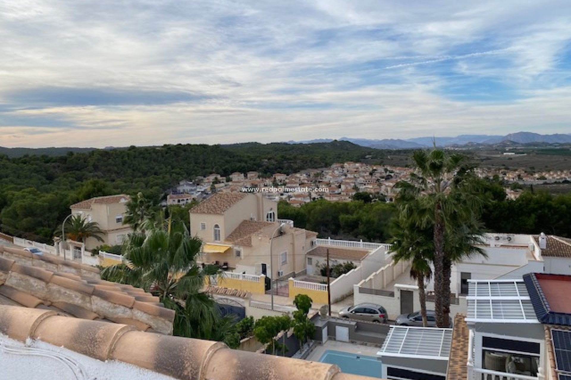 Resale - Villa -
San Miguel de Salinas - Inland