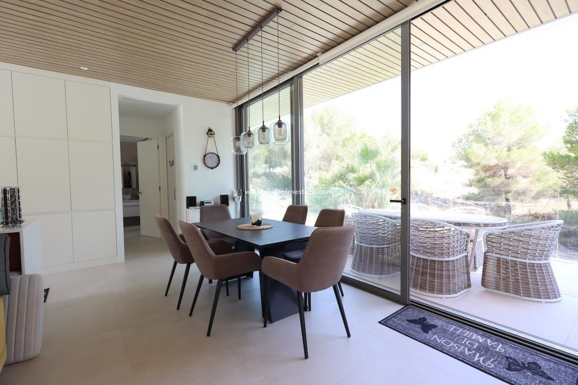 Resale - Villa -
San Miguel de Salinas - Inland