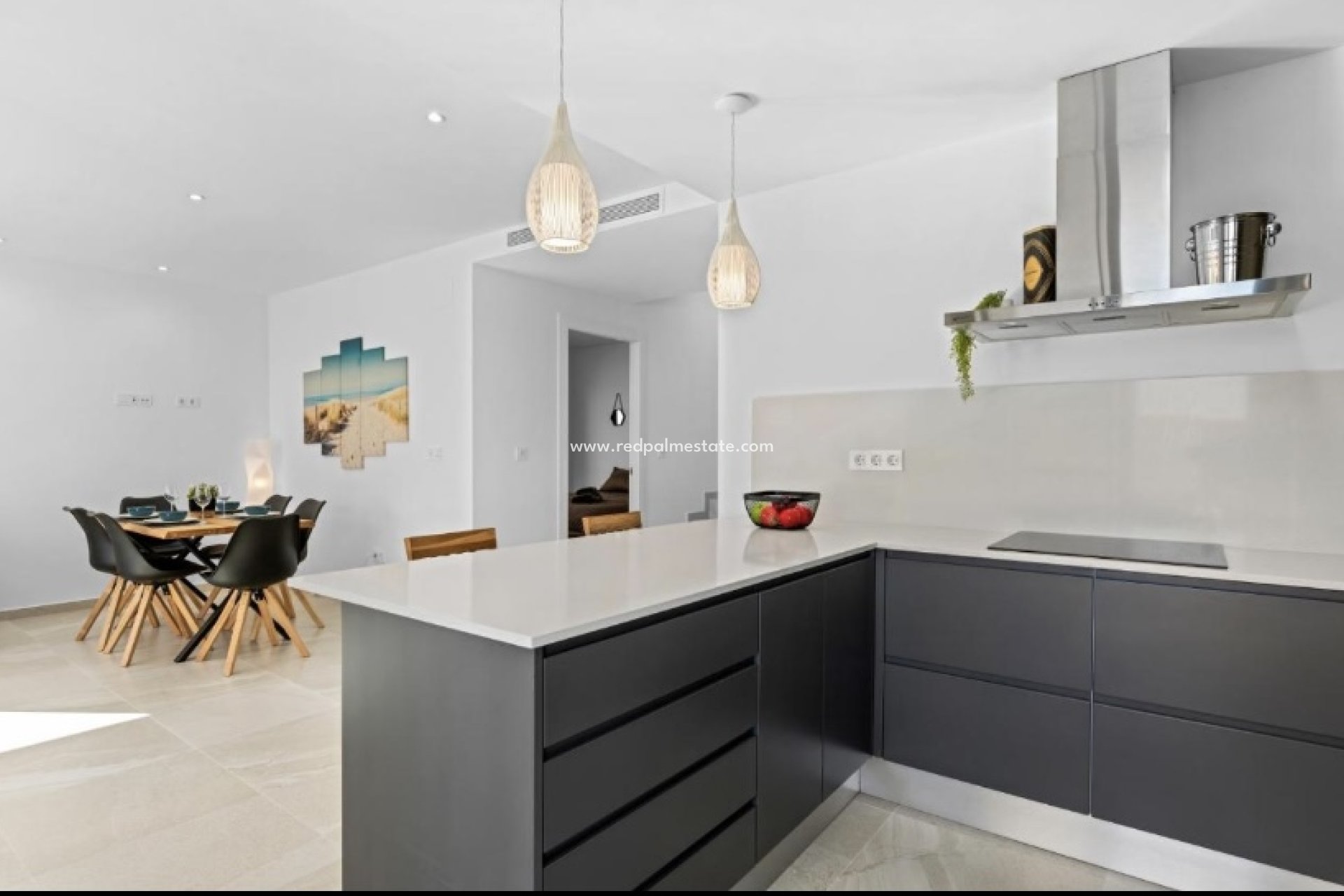 Resale - Villa -
San Miguel de Salinas - Inland