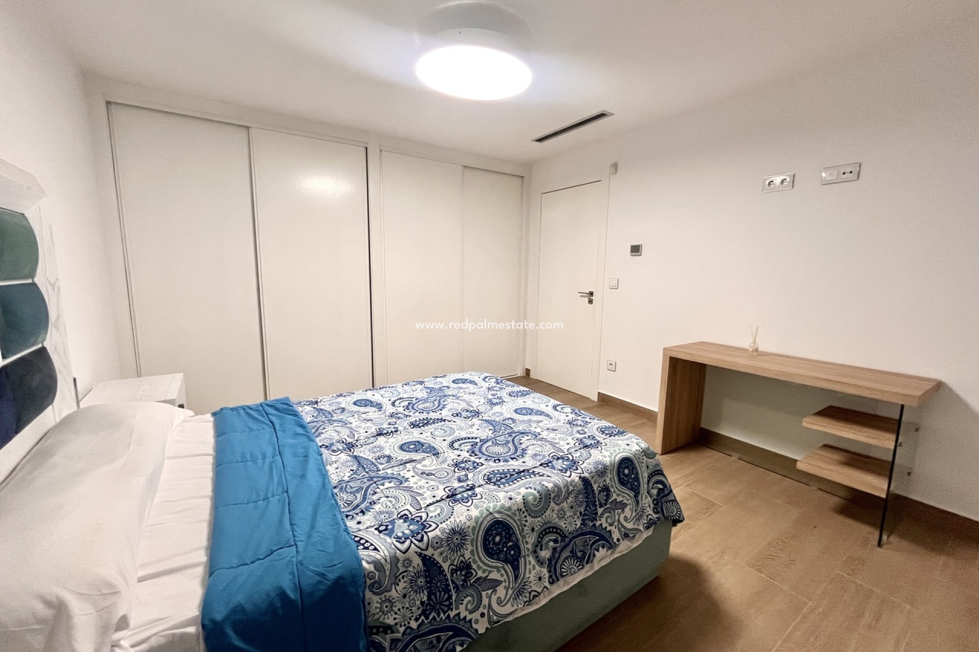 Resale - Villa -
San Miguel de Salinas - Inland