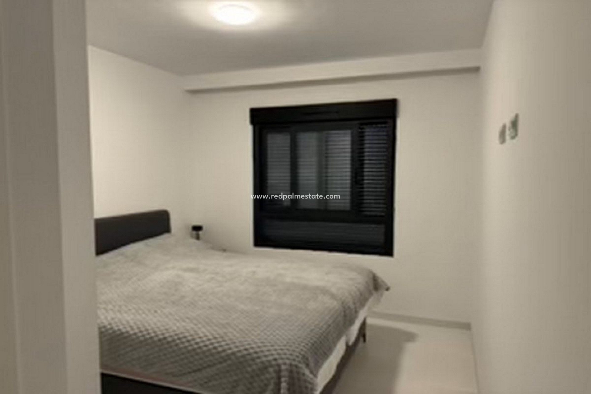 Resale - Villa -
San Miguel de Salinas - Inland