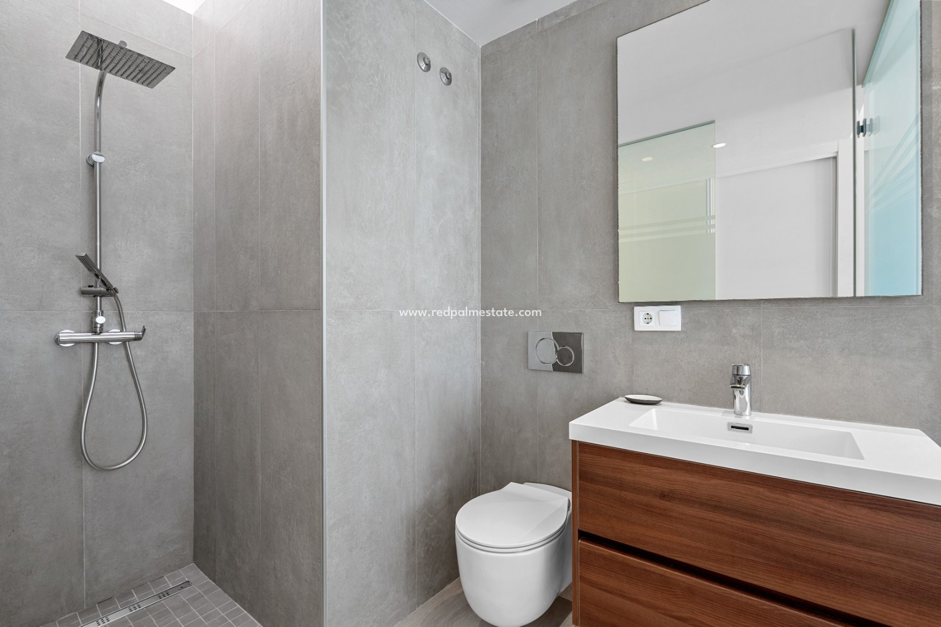 Resale - Villa -
San Miguel de Salinas - Inland