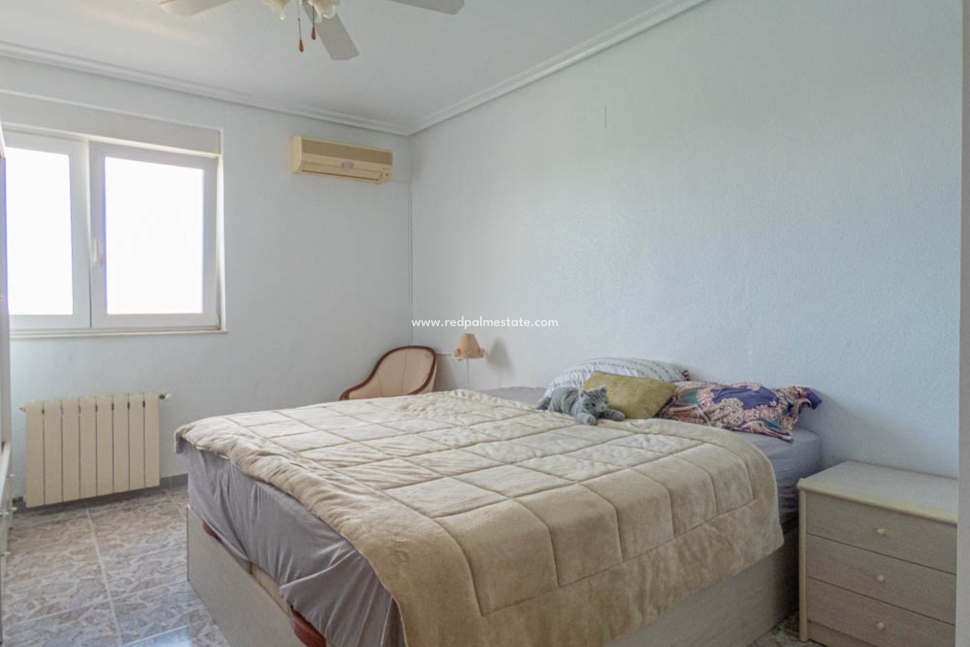 Resale - Villa -
San Miguel de Salinas - Inland