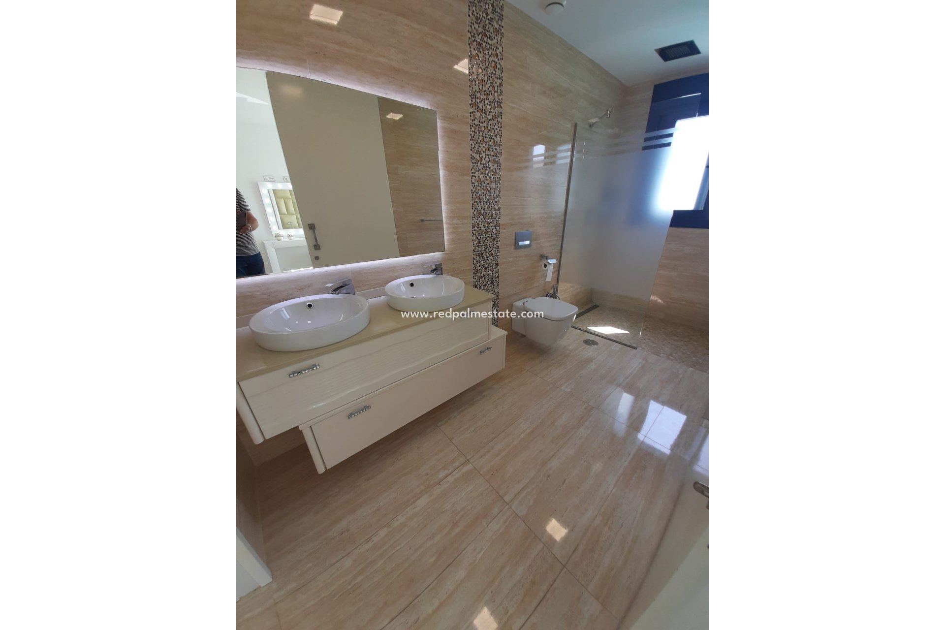 Resale - Villa -
San Miguel de Salinas - Inland