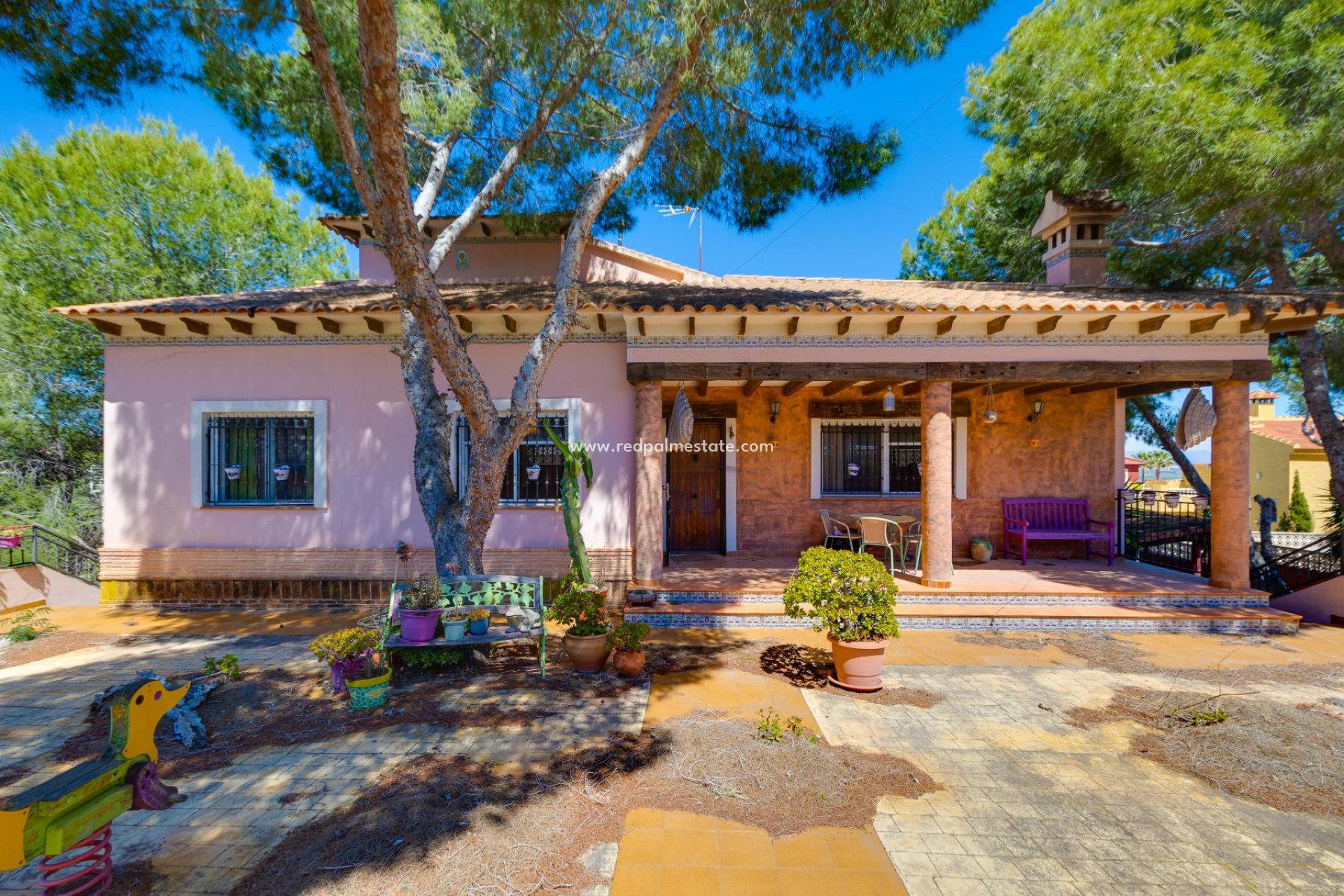 Resale - Villa -
San Miguel de Salinas - Inland