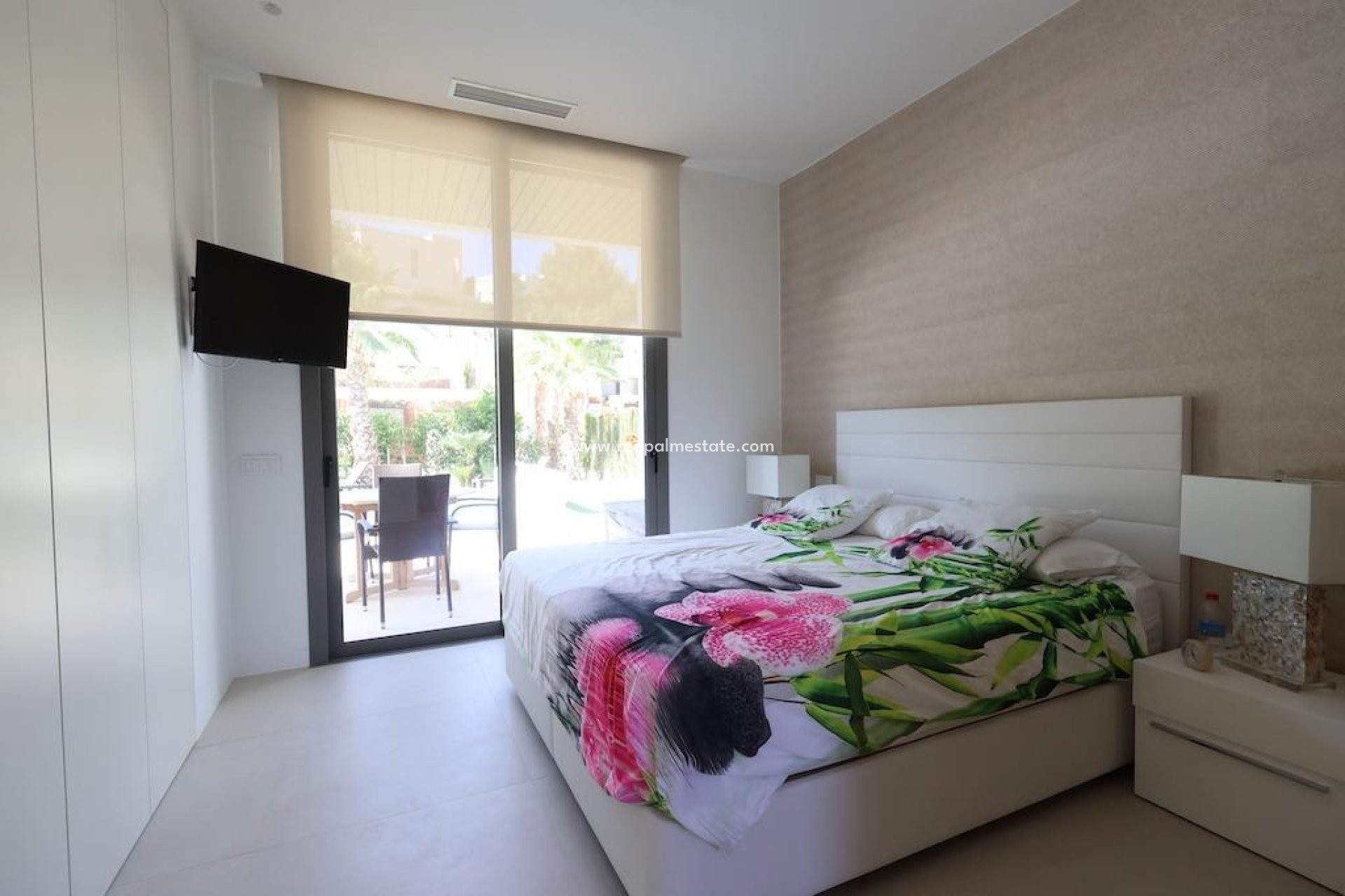 Resale - Villa -
San Miguel de Salinas - Las Colinas Golf