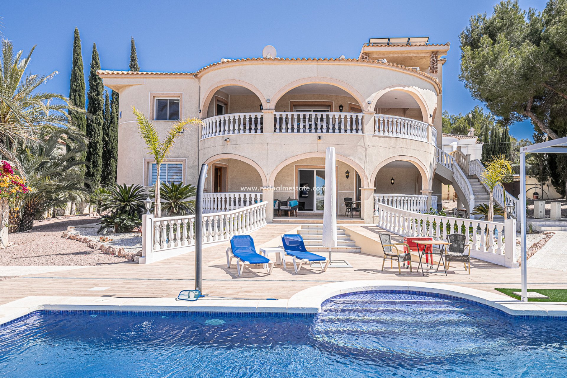 Resale - Villa -
San Miguel de Salinas - Las Communicaciones