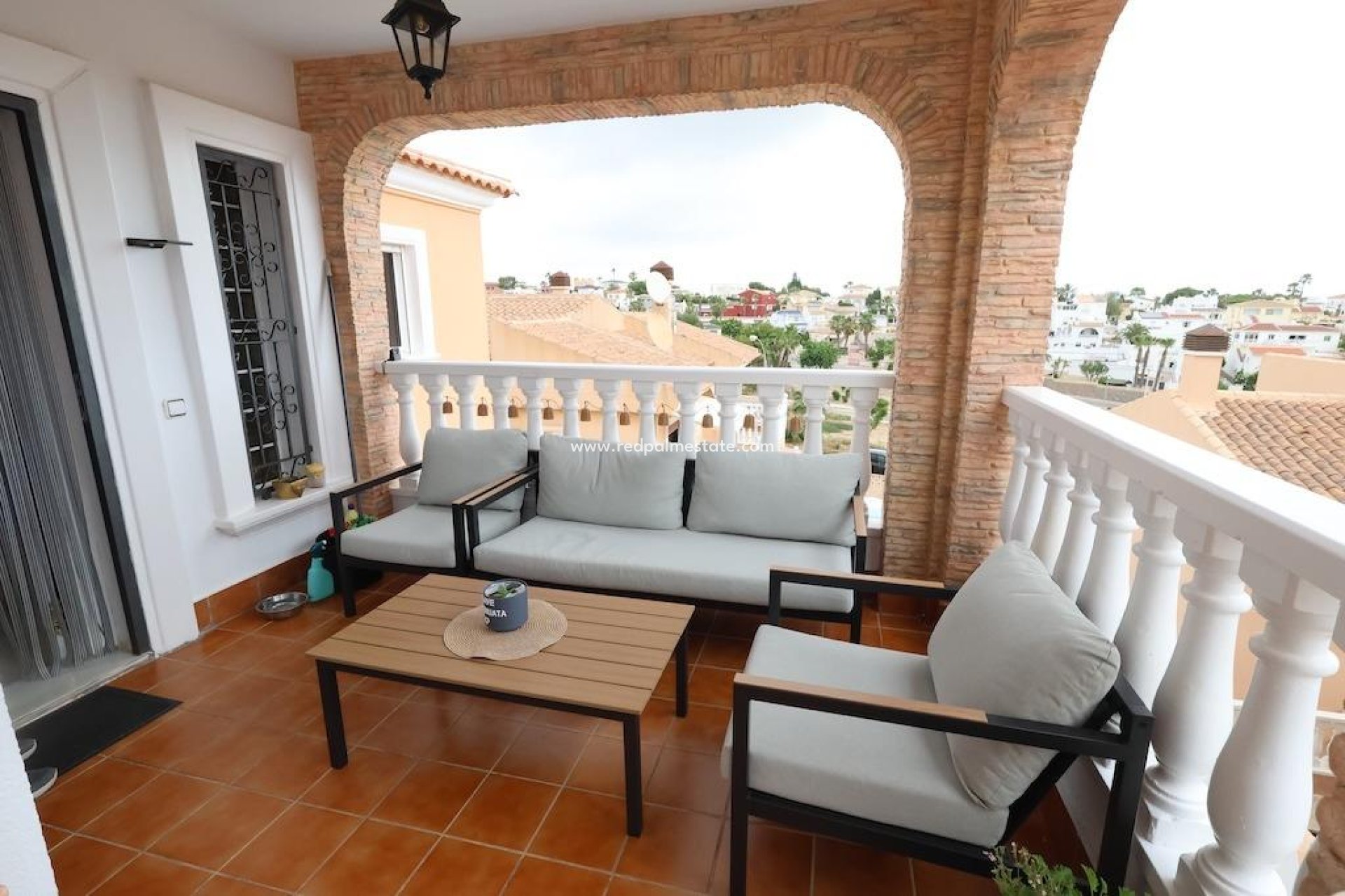 Resale - Villa -
San Miguel de Salinas - Las Filipinas