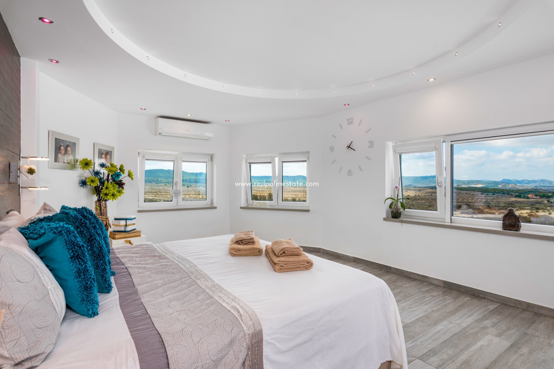 Resale - Villa -
San Miguel de Salinas - San Miguel Salinas