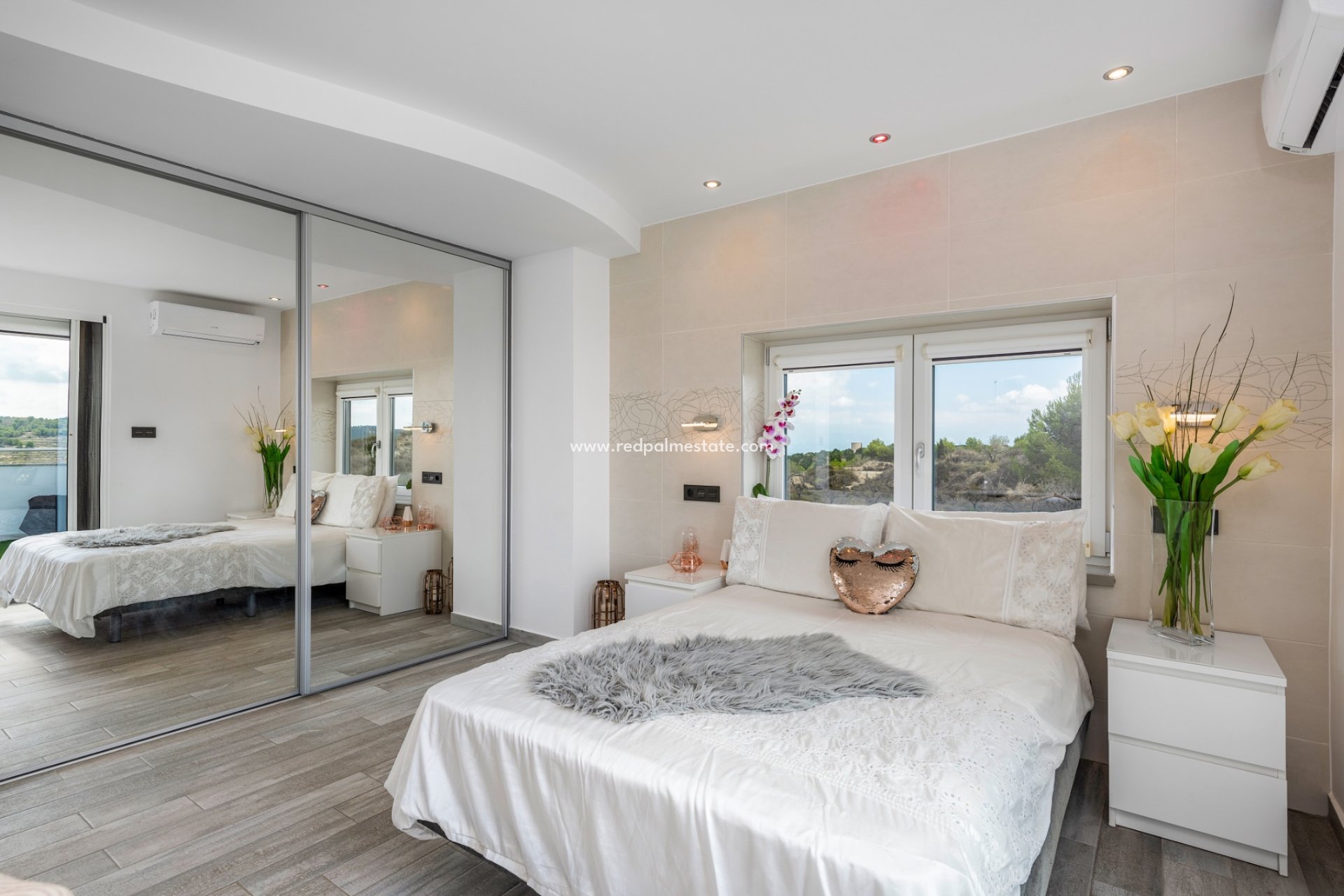 Resale - Villa -
San Miguel de Salinas - San Miguel Salinas