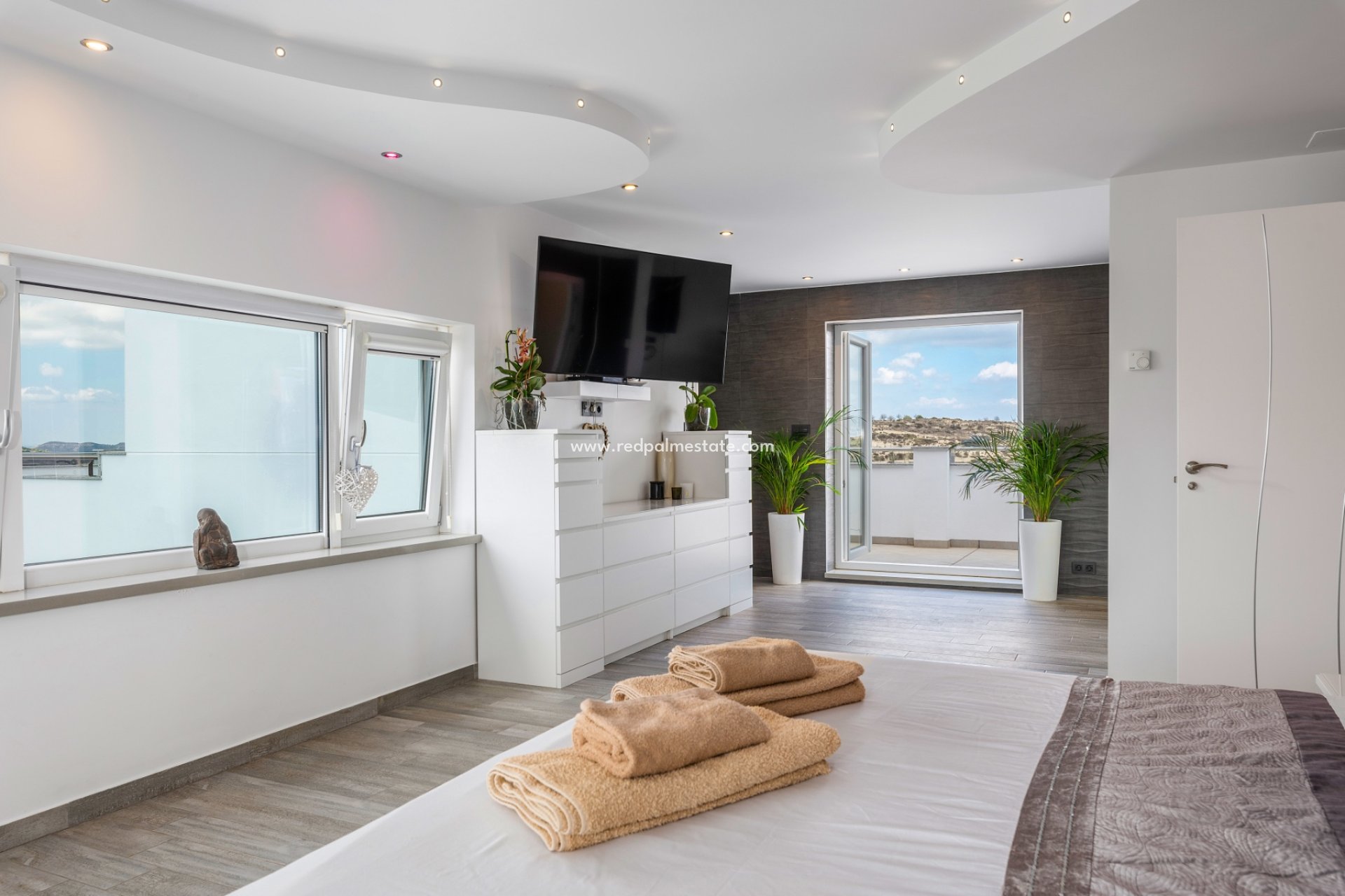 Resale - Villa -
San Miguel de Salinas - San Miguel Salinas