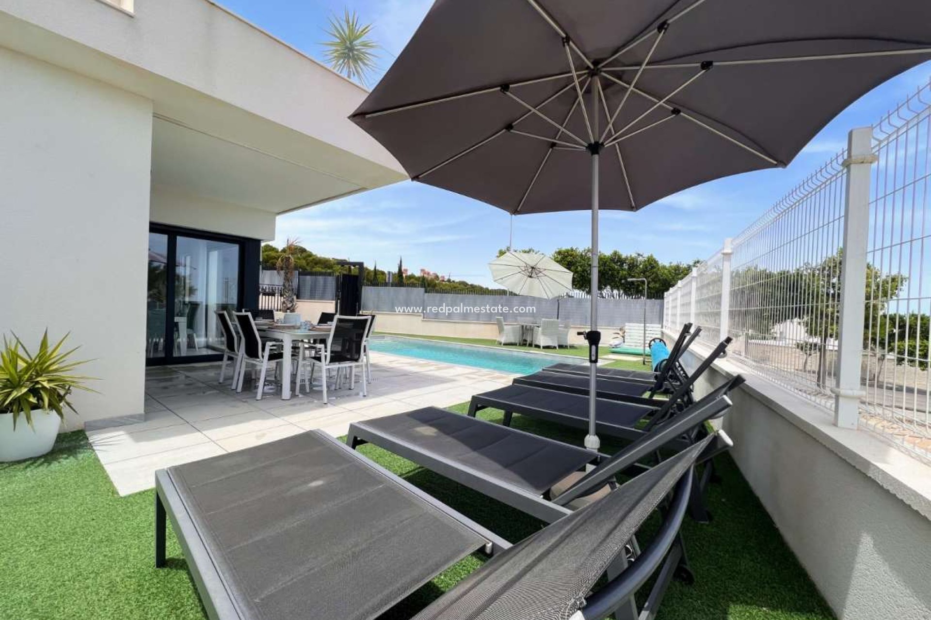 Resale - Villa -
San Miguel de Salinas - San Miguel Salinas