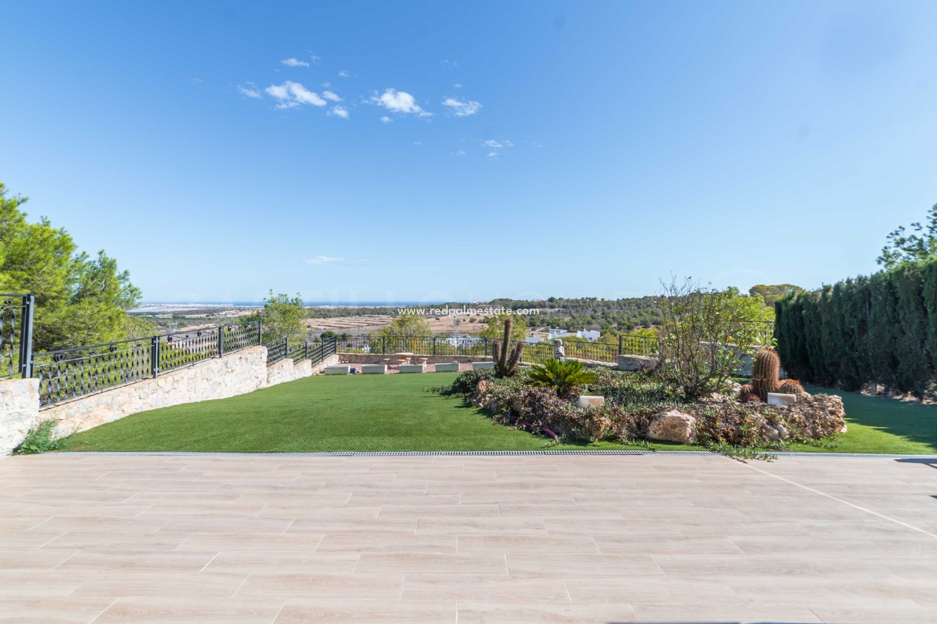 Resale - Villa -
San Miguel de Salinas - San Miguel Salinas