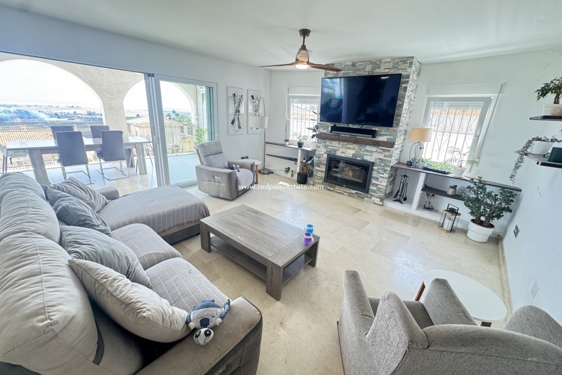 Resale - Villa -
San Miguel de Salinas - San Miguel Salinas