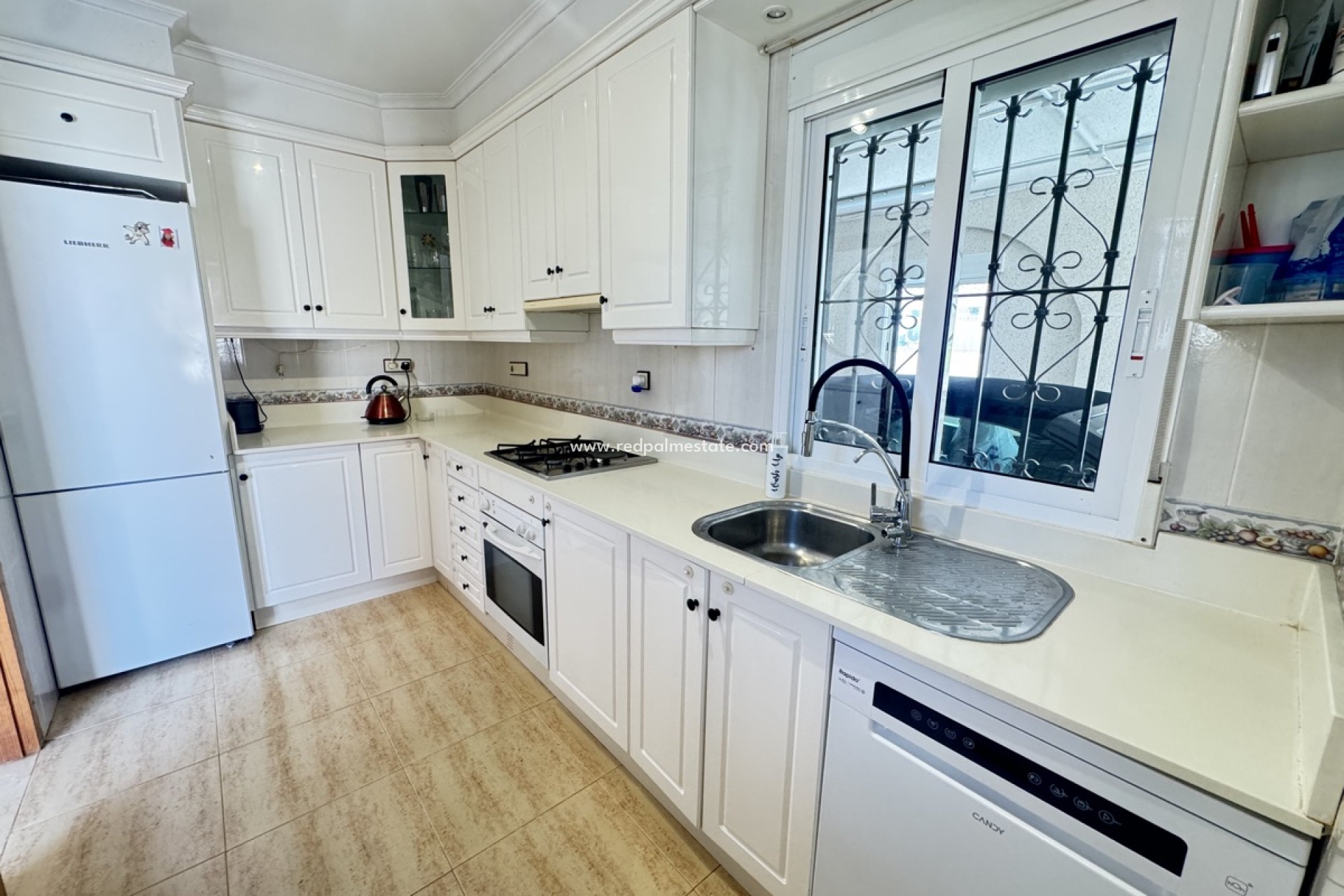 Resale - Villa -
San Miguel de Salinas - San Miguel Salinas