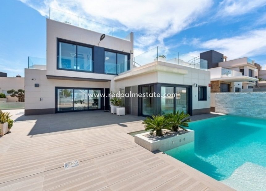 Resale - Villa -
San Miguel de Salinas - San Miguel Salinas