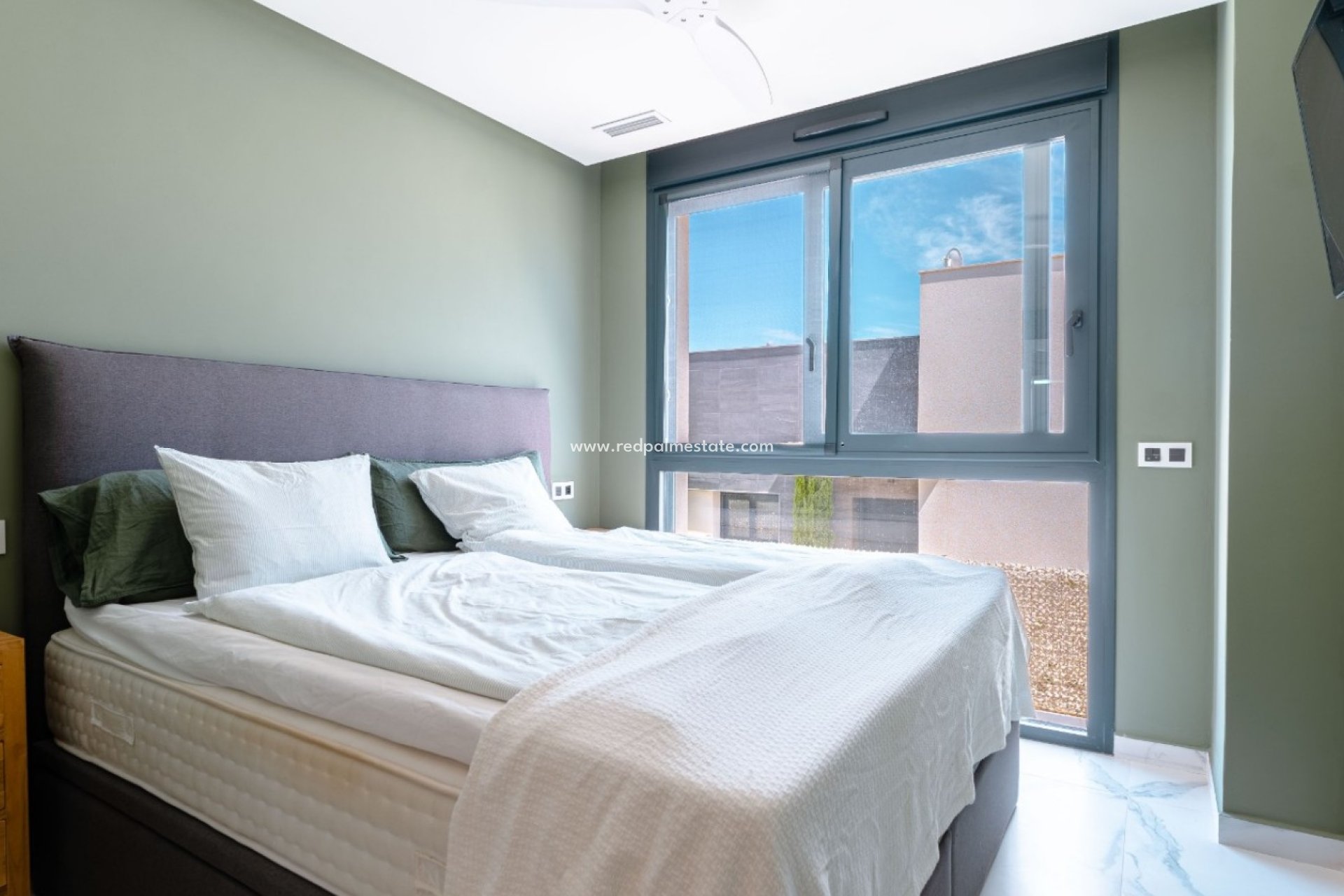 Resale - Villa -
San Miguel de Salinas - San Miguel Salinas