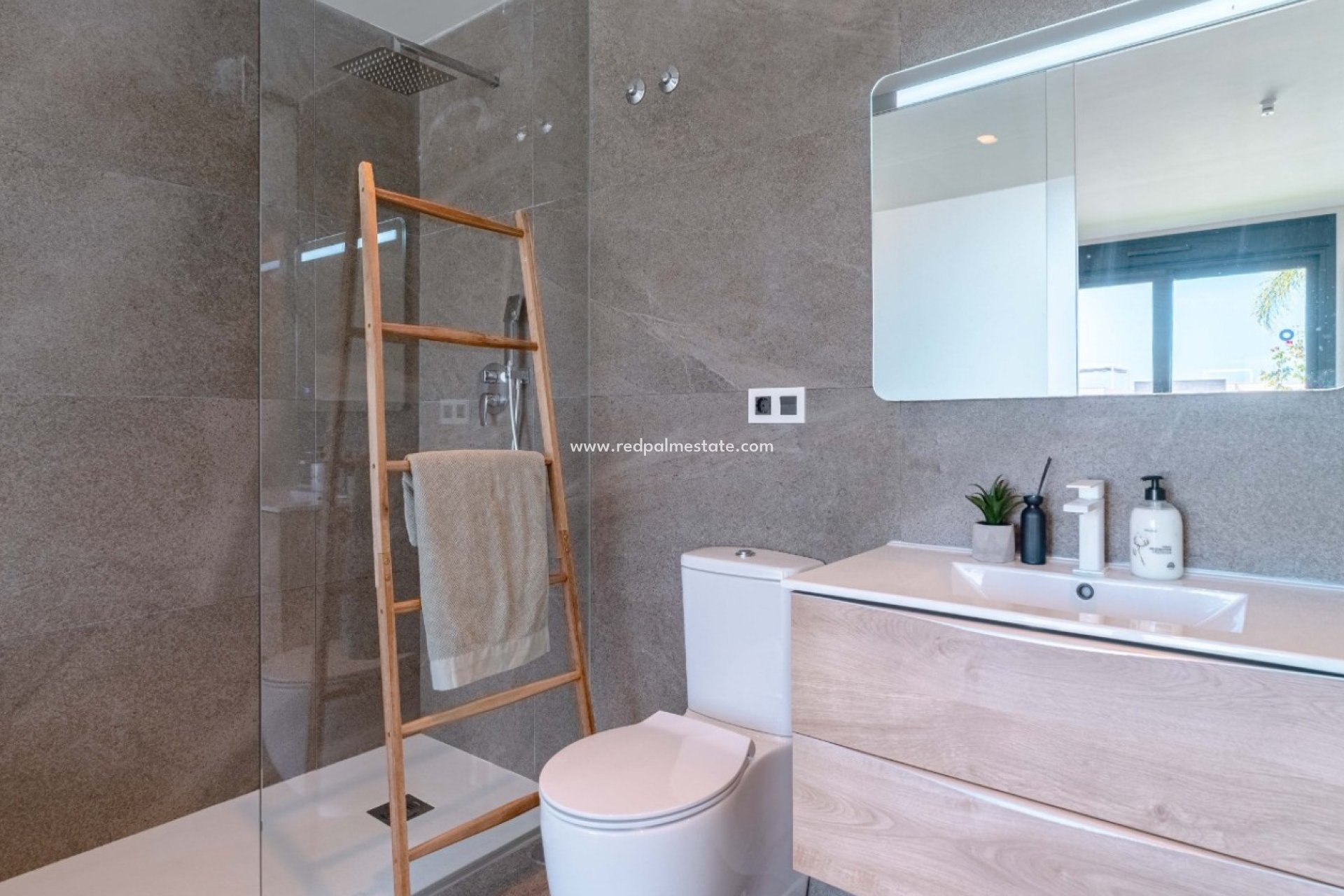 Resale - Villa -
San Miguel de Salinas - San Miguel Salinas