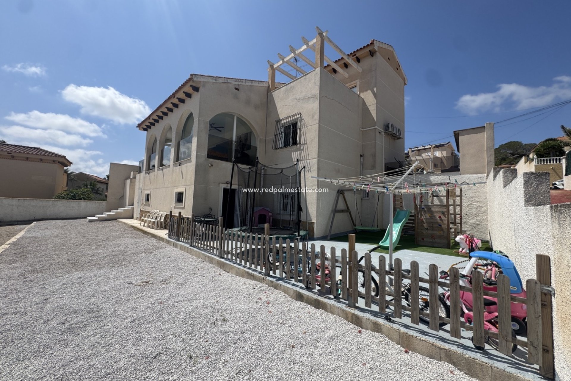 Resale - Villa -
San Miguel de Salinas - San Miguel Salinas