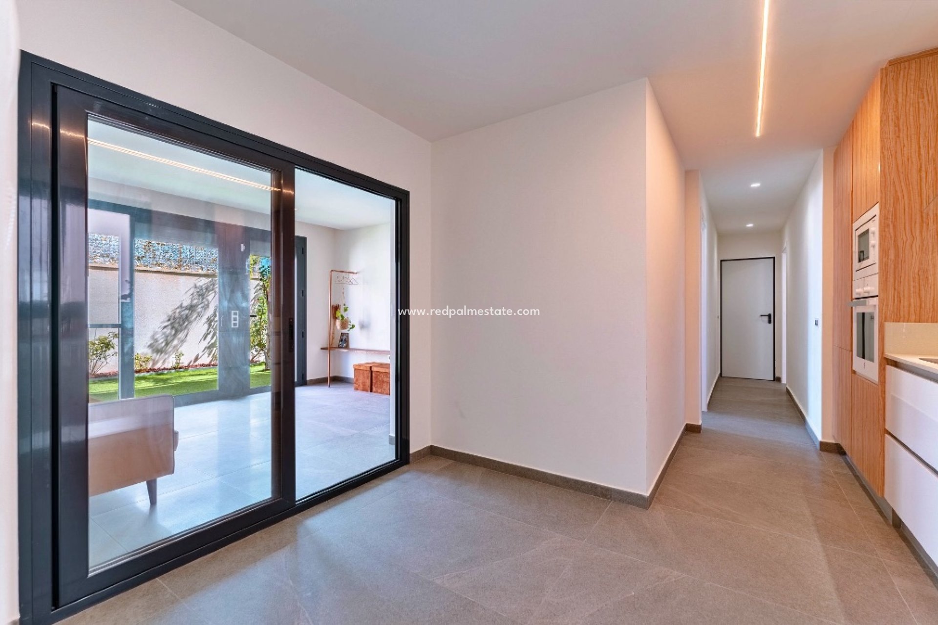 Resale - Villa -
San Miguel de Salinas - San Miguel Salinas